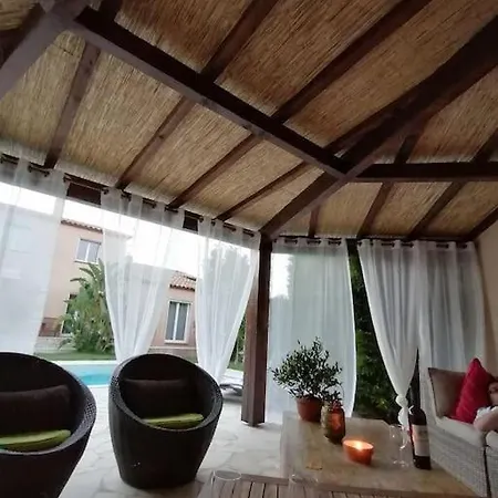 Entiere Villa